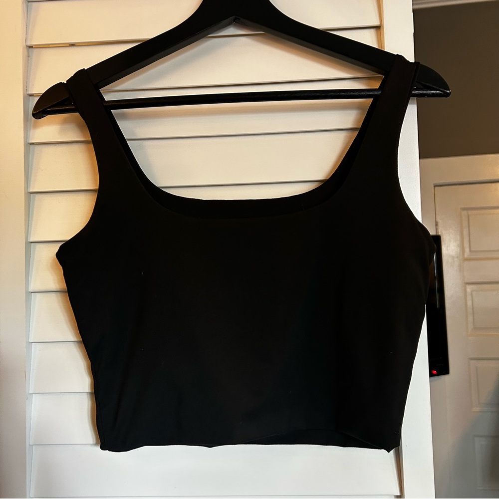 Black Sleeveless Crop Top